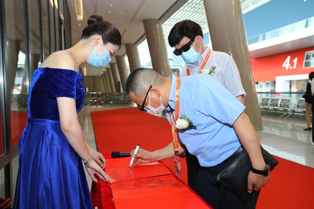 ��ҳ|Z6�����й��ٷ���վ